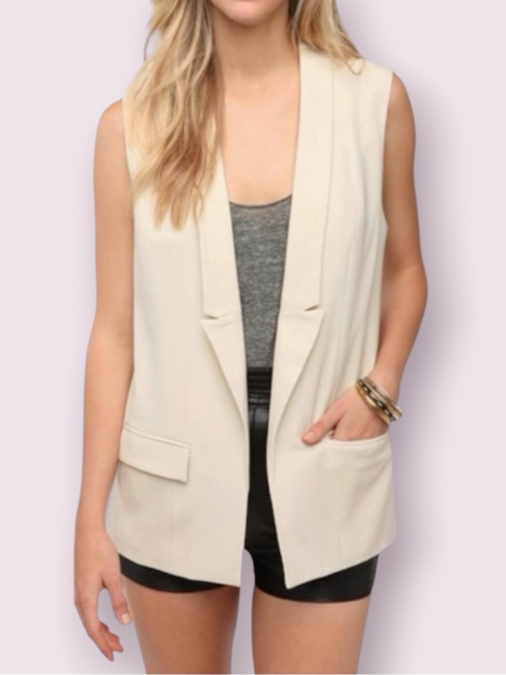 UO Urban Outfitters Silence + Noise Sleeveless Blazer Vest White Size Medium